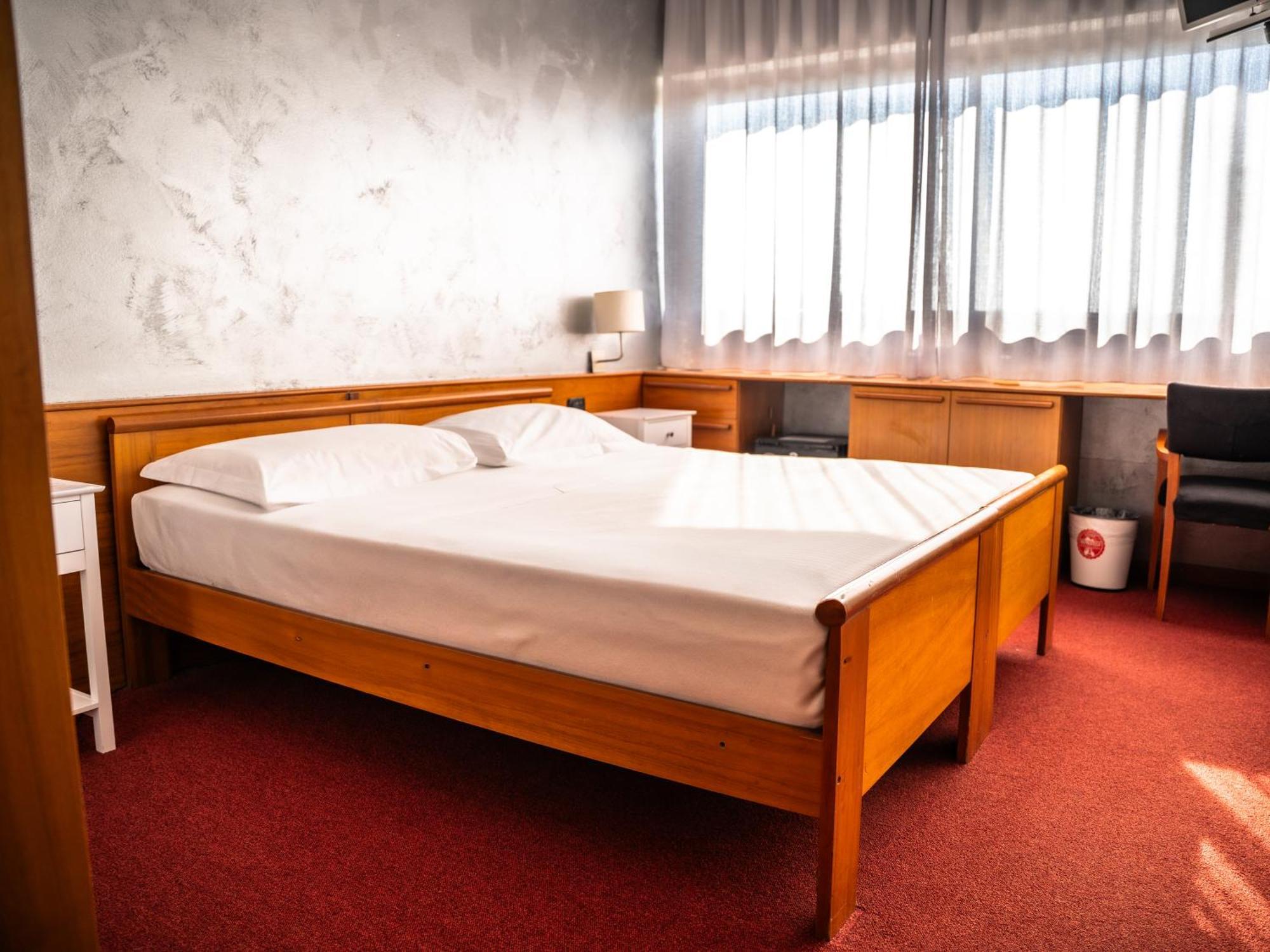 סאן פייטרו אין קריאנו Hotel Valpolicella International מראה חיצוני תמונה